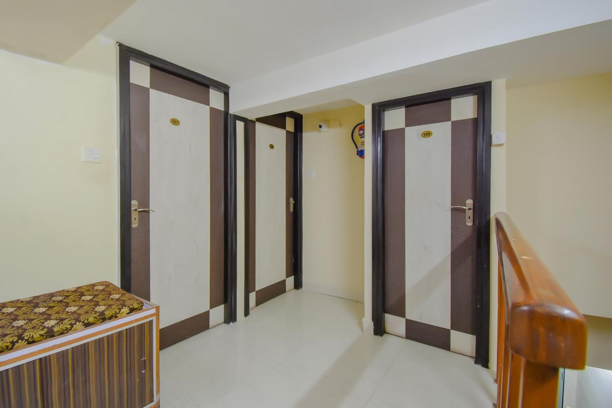 Hotel O Lindsay Inn Guest House Calcutta Calcutta Bara Bazar Exteriér fotografie